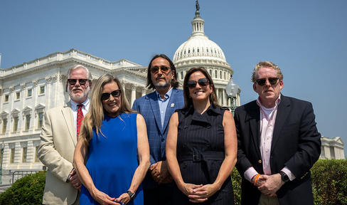 MJFF celebrates the introduction of the HEALTHY BRAINS Act on Capitol Hill